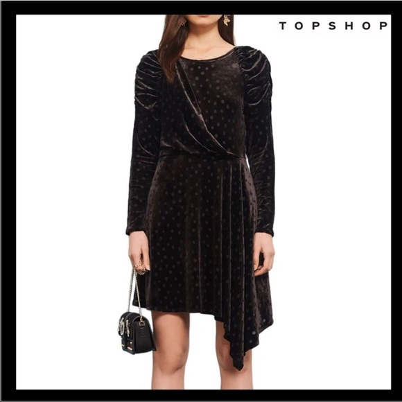 Topshop Dresses & Skirts - NWT topshop velvet asymmetrical dress size 8
